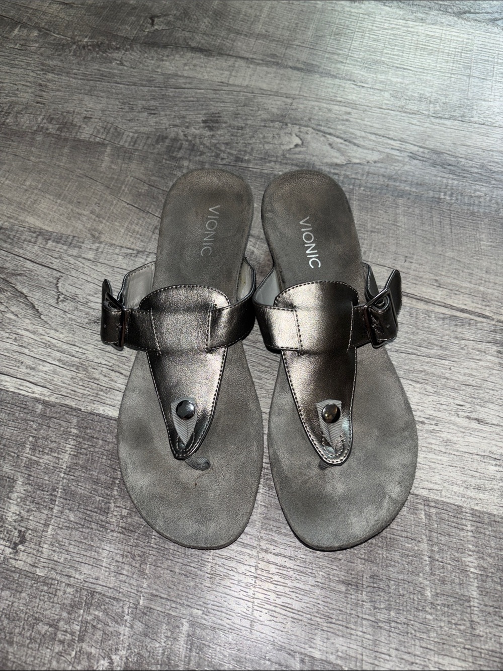 Vionic Alanis Toe-Post Wedge